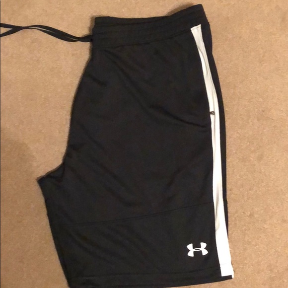 under armor short